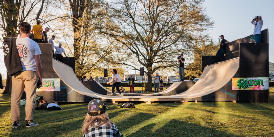 image - Closing Weekend - Skateboard