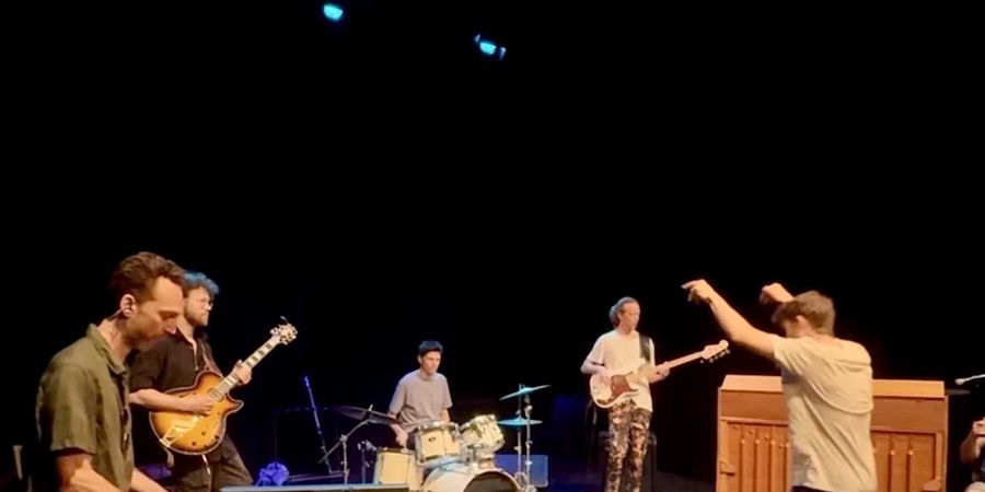 image - MULTI-INSTRUMENTS ET RYTHME SIGNÉ / JÉRÔME CASTIN