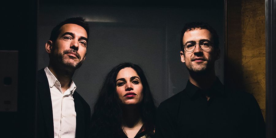 image - THE GOLDEN HOUR