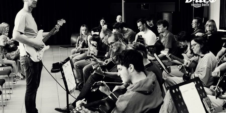 image - Lovesongs in ’t Klavertjeshof