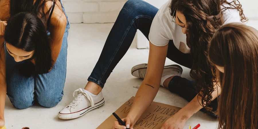 image - Ta pancarte, ton slogan, ta manif !