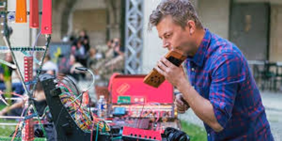 image - Live performance TabOotabOo - Xavier Gazon