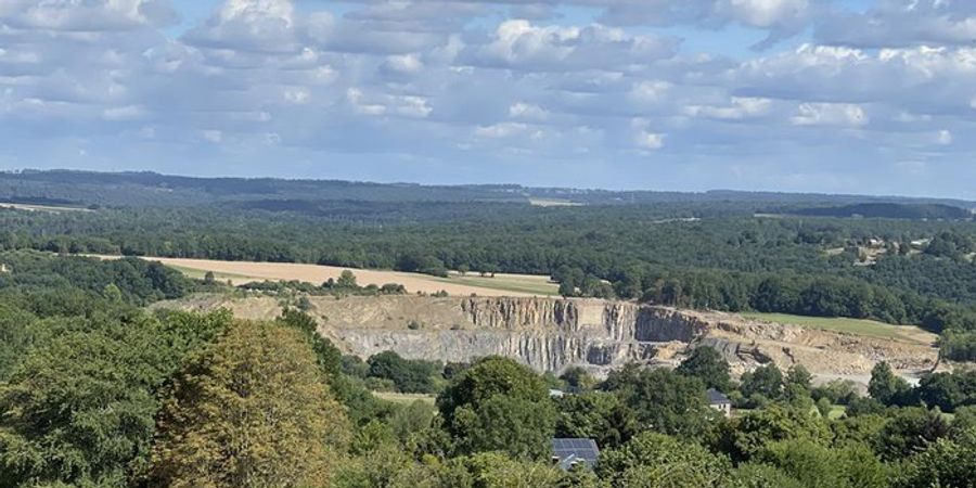 image - Une grande bouffée d’Ardenne à Heyd, entre crêtes boisées et vallons paisibles.