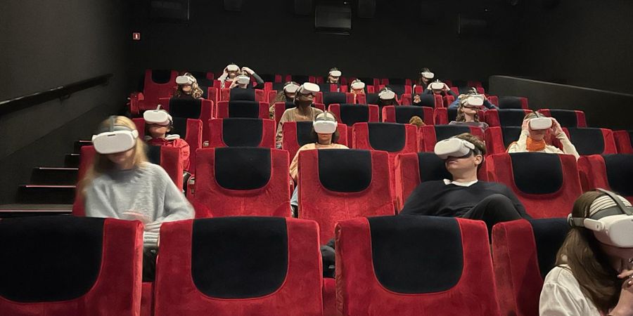 image - Immersive Cinema 26-27