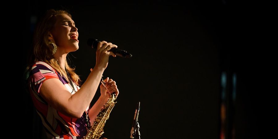 image - Super SWING! A Tribute to the most swinging Singers in the world