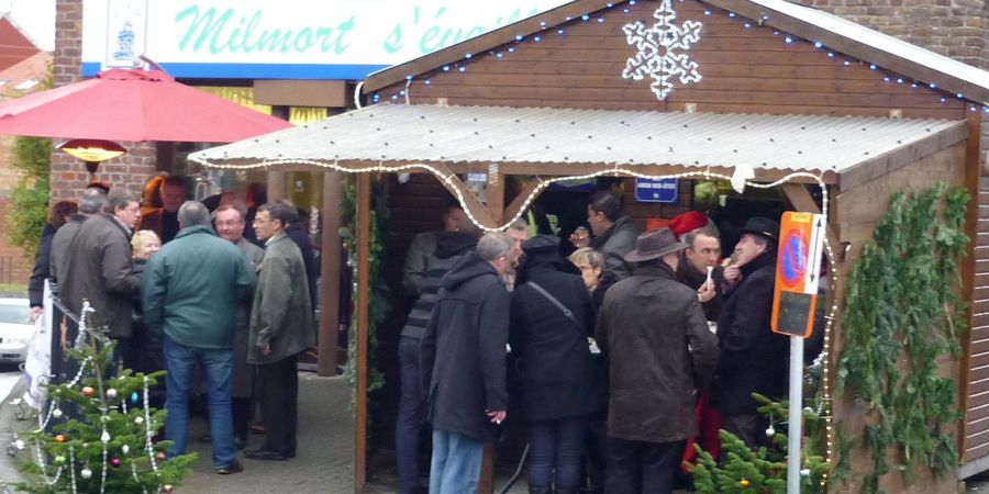 image - Le plus petit village de Noël est à Milmort avec son Festival de l'Huître