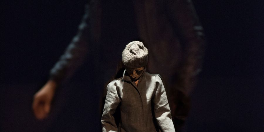 image - Crime et châtiment | Cie Karyatides