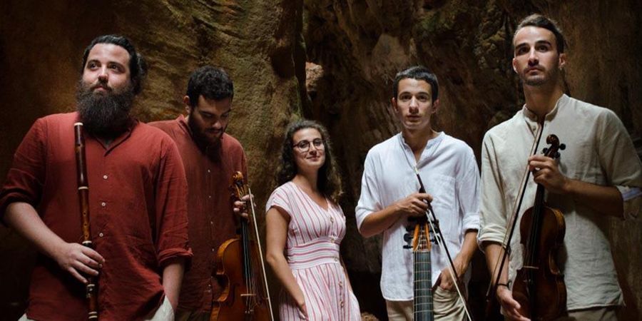 image - Anacronía - Haydn in the Cracks