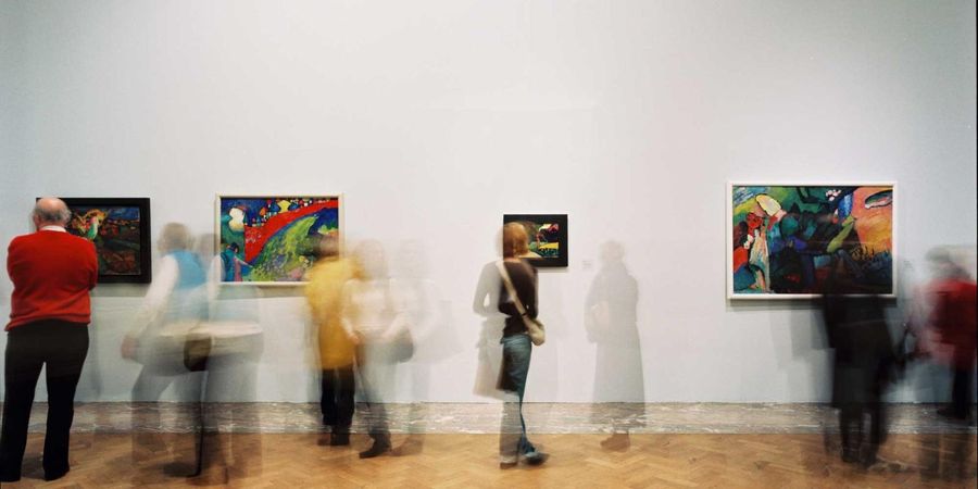 image - Lunch Tour en français - 'Europalia Georgia: L'Avant-garde en Géorgie (1900-1936)'