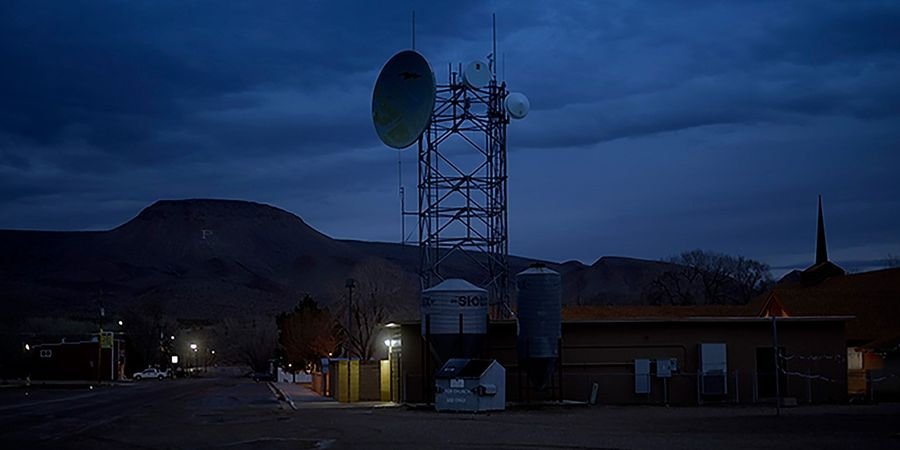 image - Annabelle Amoros. Area 51, Nevada, USA est