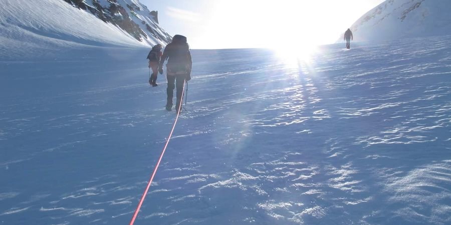 image - Randonnées / Séjour Alpinisme Débutant et Retraite Méditative