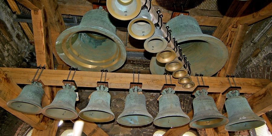 image - Pâques et les cloches (carillon de Saint-Barthélemy)
