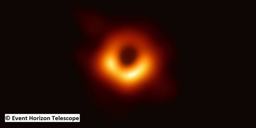 image - Lumière sur les trous noirs, à la découverte des monstres cosmiques