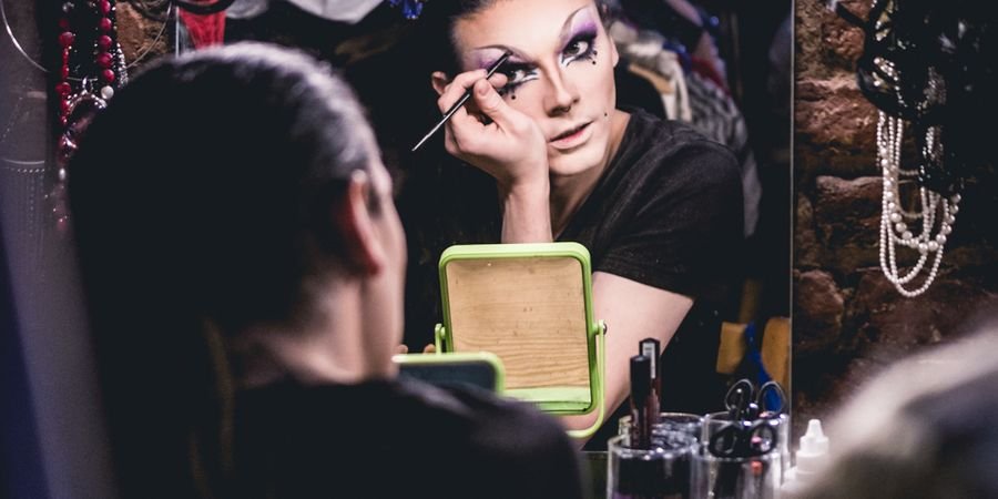 image - Démonstration de maquillage drag