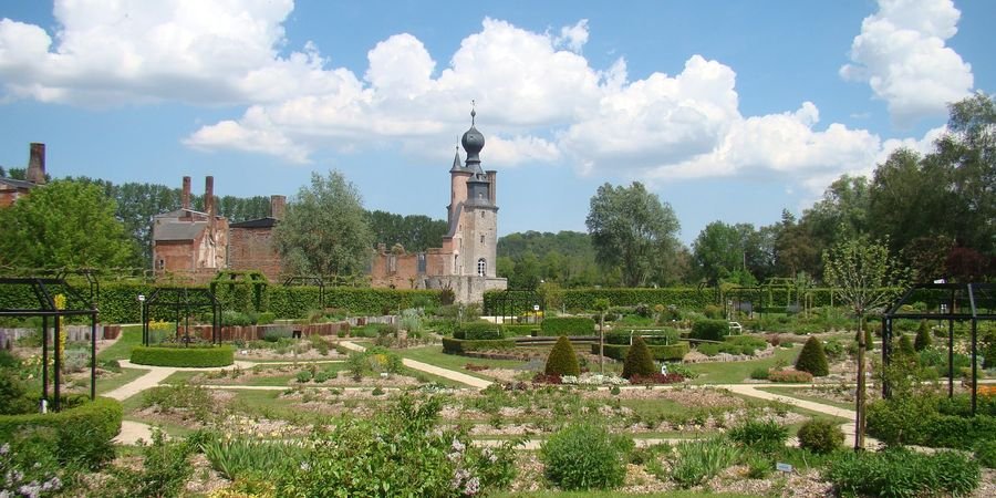 image - Ouverture estivale des Jardins fleuris du Château des ducs d'Havré