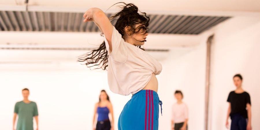 image - La Manufacture – Bachelor in Contemporary Dance - Salva Sanchis & Alma Söderberg