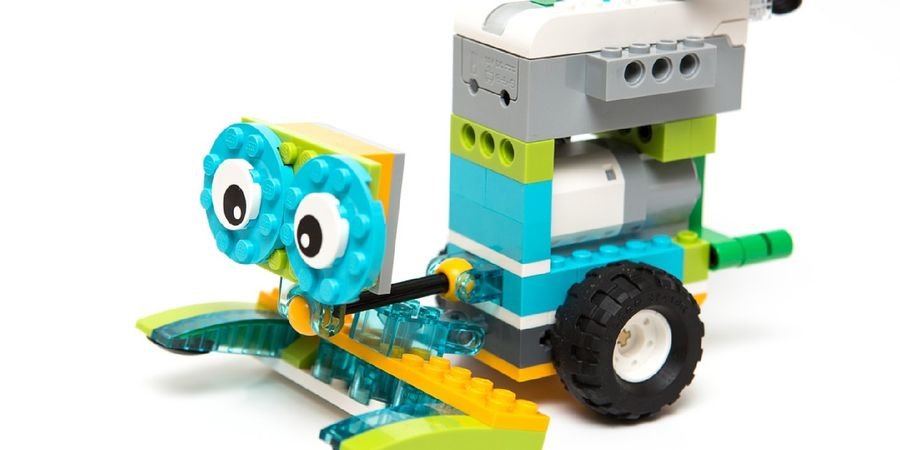 image - Ecorobot - Discover et Explorer : 2 stages de robotique pour enfants et ados