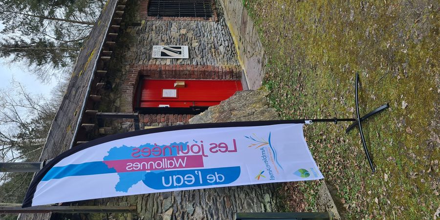 image - L’eau : un « outil » indispensable pour le coticule