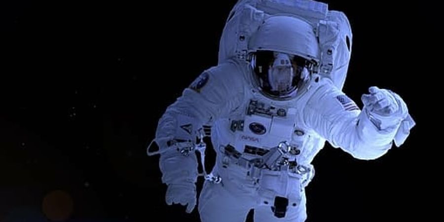 image - Explorer le ciel, les planètes, et la Terre - les grandes expéditions des astronomes.