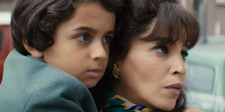 image - Ma mère, Dieu et Sylvie Vartan